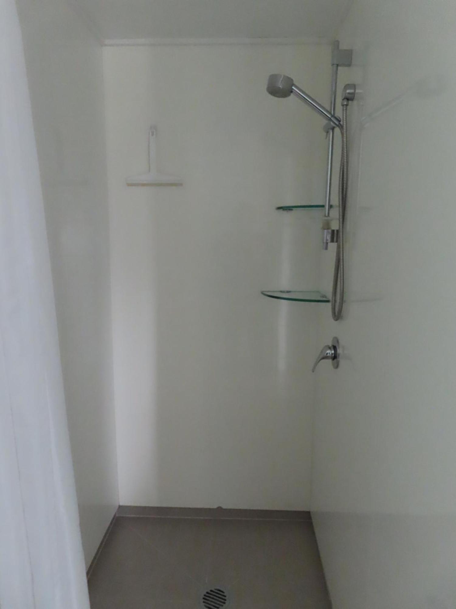 מנאפורי Glendale River View מראה חיצוני תמונה